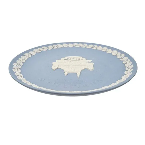 Vintage Wedgwood Plate Old Observatory Greenwich 1988 Christmas Blue Jasperware - Picture 9 of 9